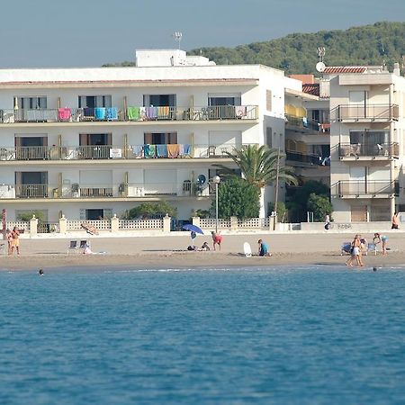 Villa Service - Apartamentos Aransol El Vendrell Oda fotoğraf