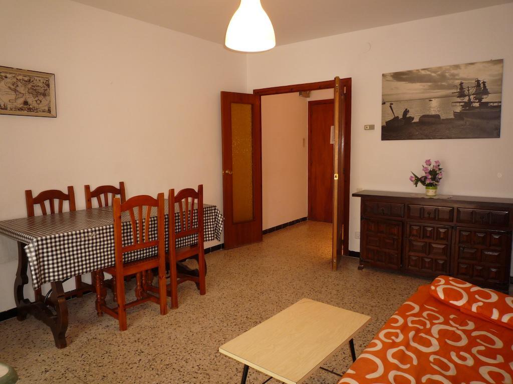 Villa Service - Apartamentos Aransol El Vendrell Oda fotoğraf