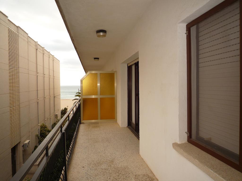 Villa Service - Apartamentos Aransol El Vendrell Oda fotoğraf