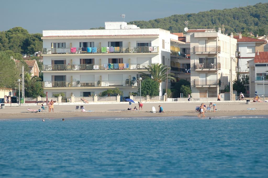 Villa Service - Apartamentos Aransol El Vendrell Oda fotoğraf